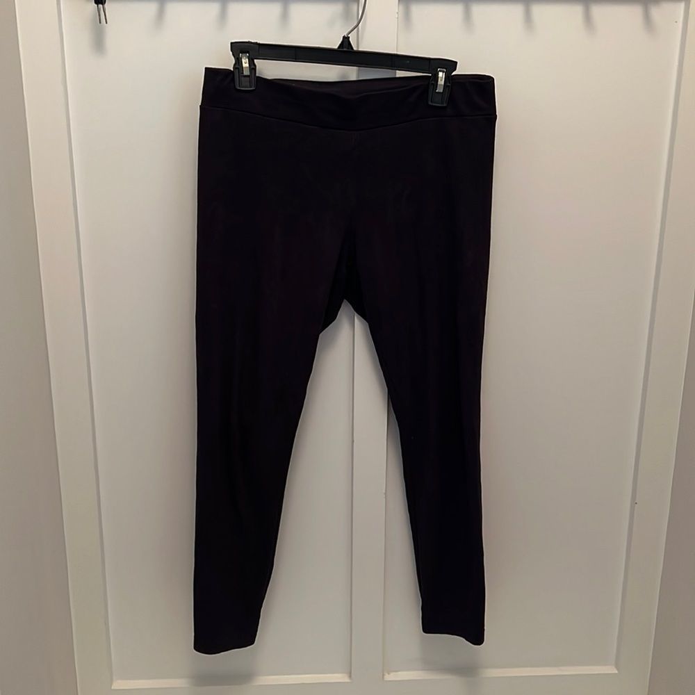 Ann Taylor Faux Suede Legging with Seams - Good Condition - Size Medium (6-8)